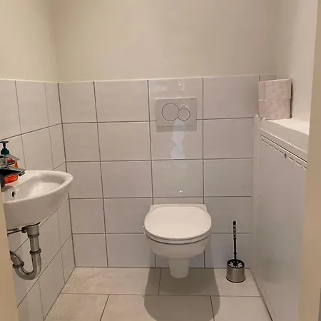 شقة Adria